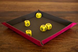  Tacka na kości (dice tray) - #04 Szaro-różowa 